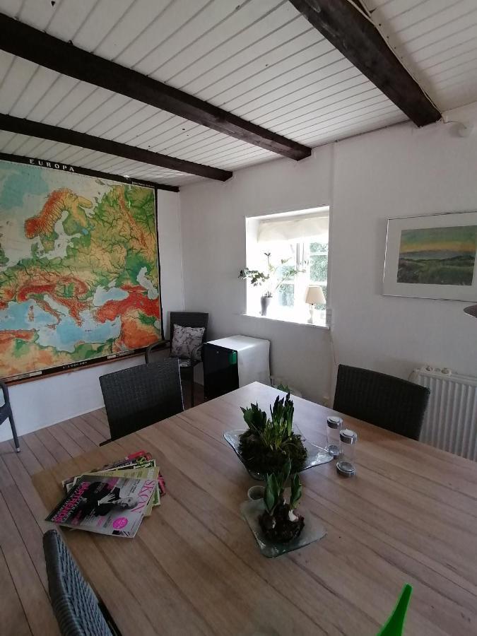 Byens Rareste B&B Harlev  Екстериор снимка