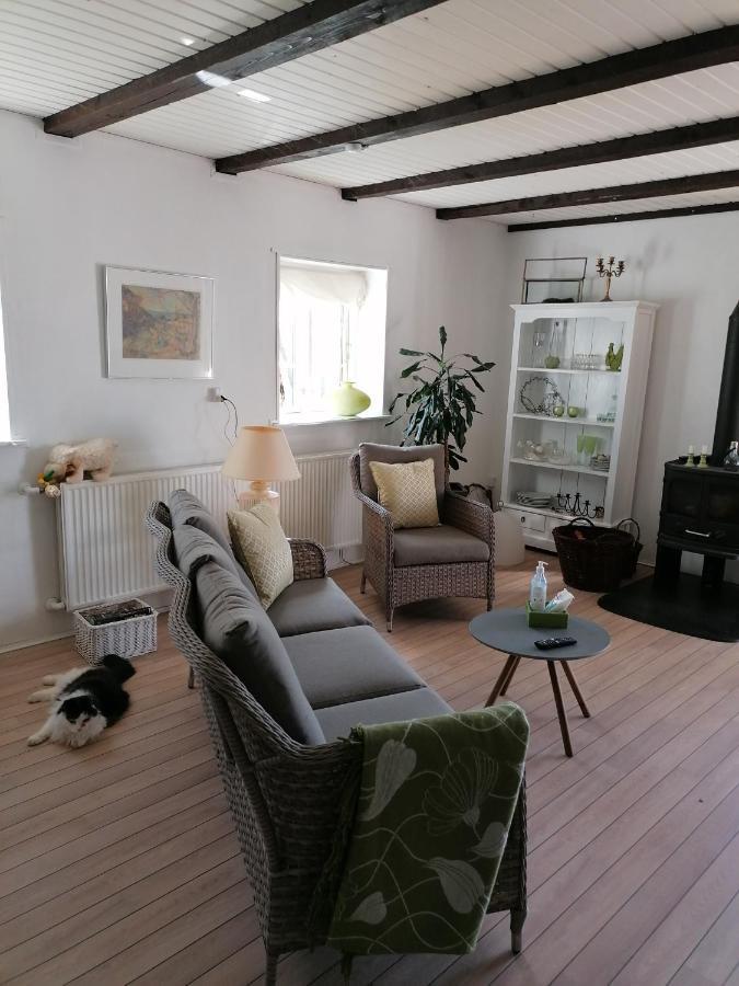 Byens Rareste B&B Harlev  Екстериор снимка