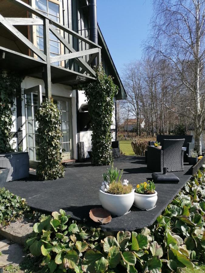 Byens Rareste B&B Harlev  Екстериор снимка